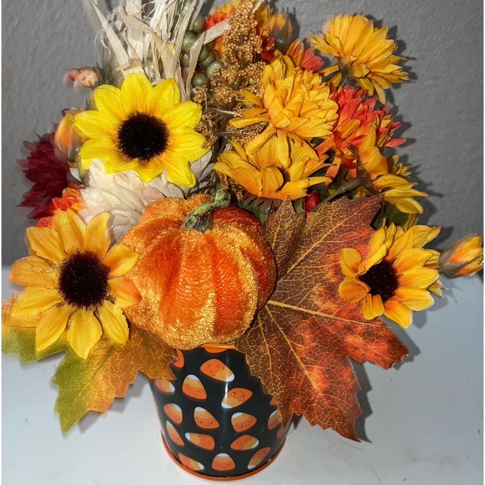Halloween Flower Arrangement